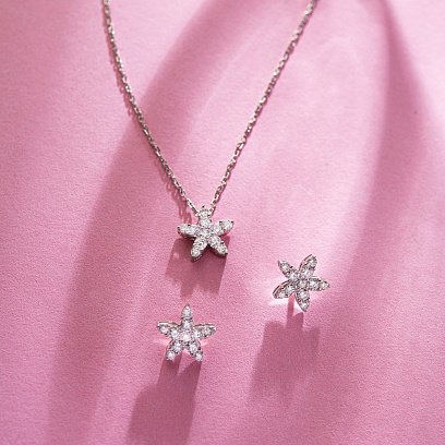 Золоте кольє "Квітка" з діамантами 739641121 №3