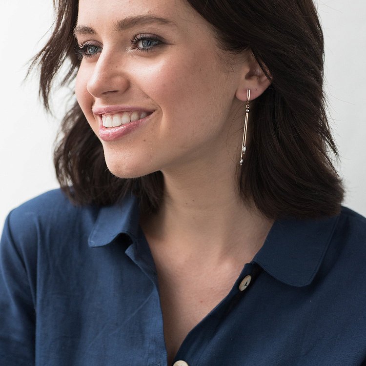 Висячі сережки з червоного золота с01821 від ювелірного магазину Онікс - 1