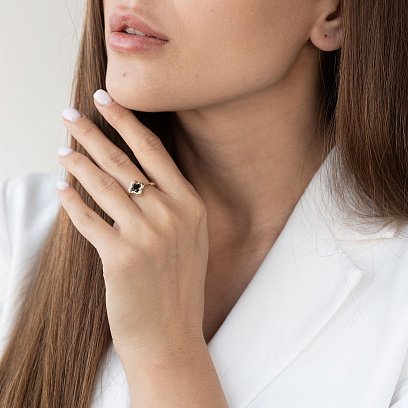 Каблучка "Конюшина" з чорним фіанітом (жовте золото) к05259 №2