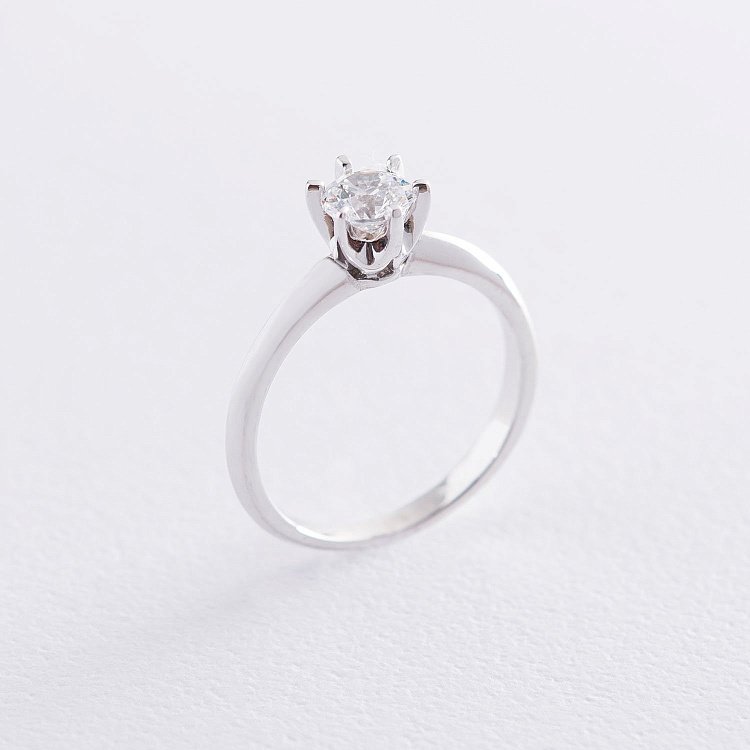 Помолвочное кольцо в белом золоте (куб. цирконий Swarovski) к06315 от ювелирного магазина Оникс