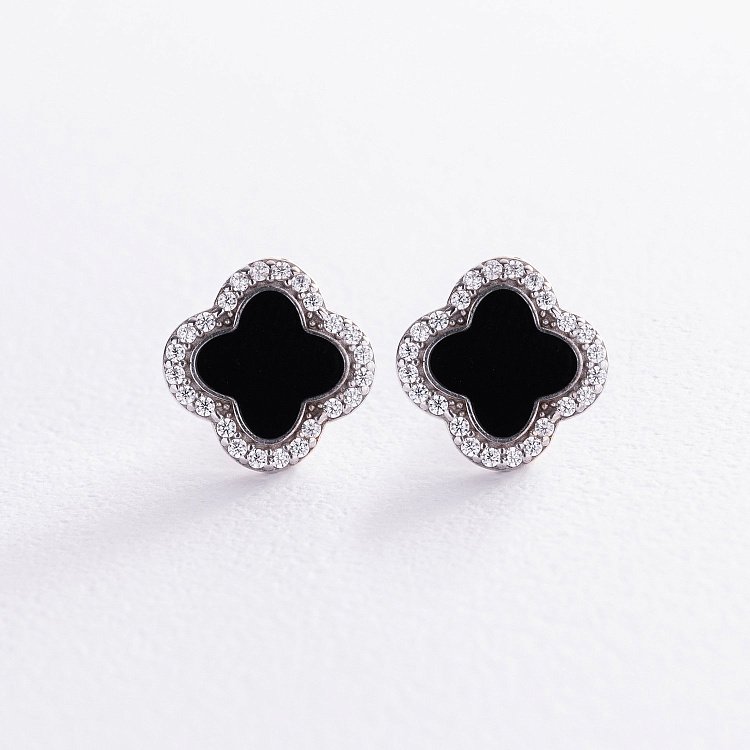 Серебряные серьги - пусеты "Клевер" (эмаль, фианиты) 065210 от ювелирного магазина Оникс
