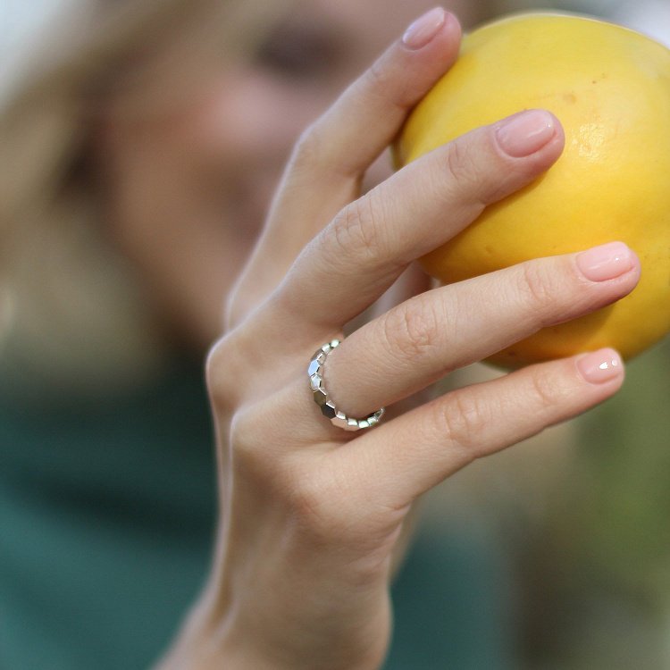 Золотое кольцо без камней к06215 от ювелирного магазина Оникс - 6