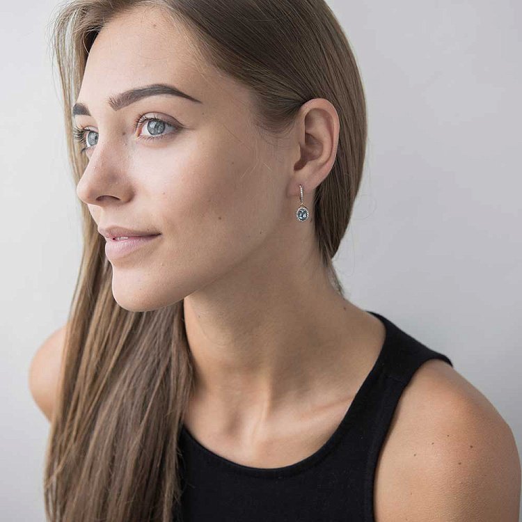 Золотые серьги с топазом и фианитами с04192 от ювелирного магазина Оникс - 2