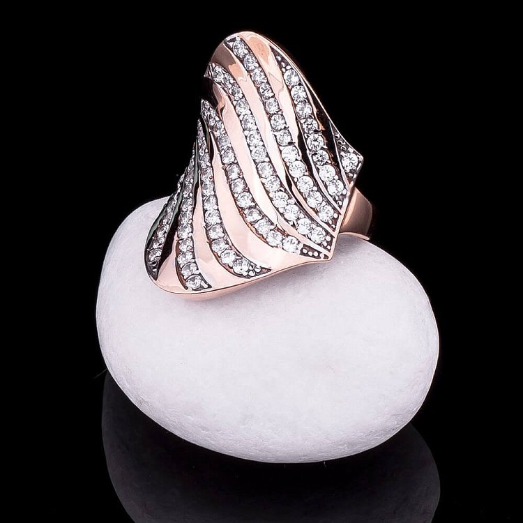 Кольцо (фианиты) к01349 Кольцо (фианиты) к01349 от ювелирного магазина Оникс