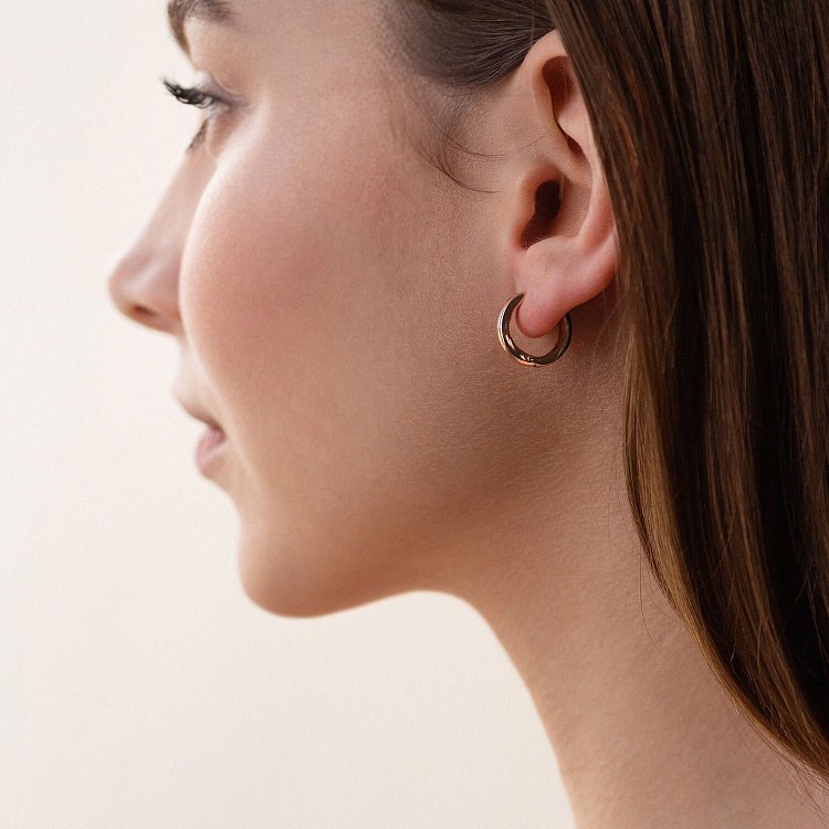 Золоті сережки-кільця без каменів с05029 від ювелірного магазину Онікс - 9