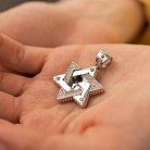 Кулон "Звезда Давида. Символ CHAI" в белом золоте (бриллианты) 1118бб от ювелирного магазина Оникс - 1