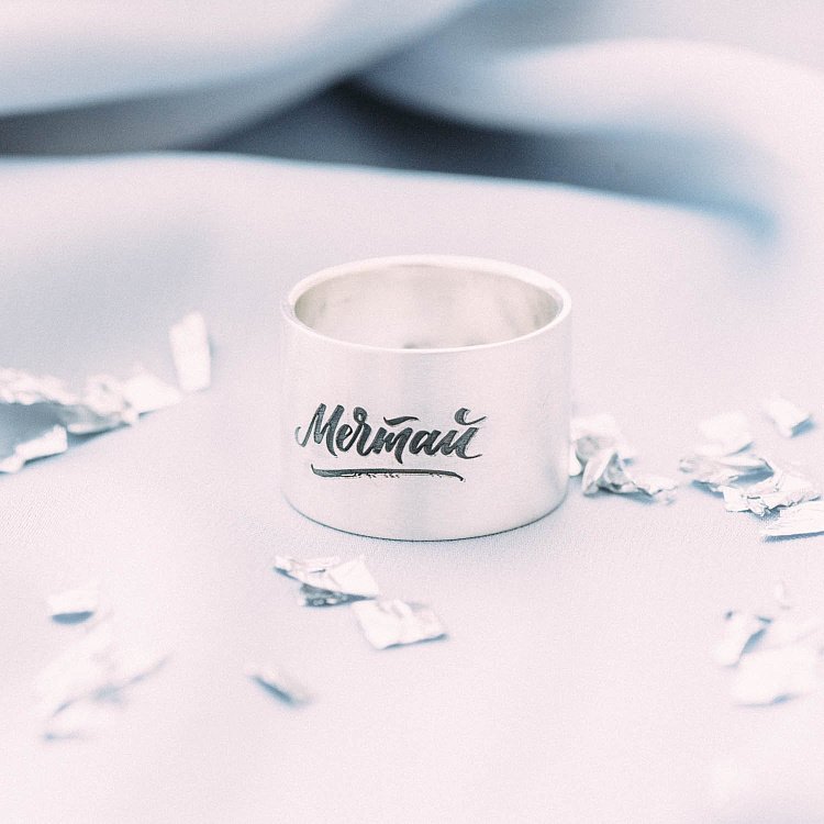 Срібна каблучка "Мрій" (матова) 112143мечт від ювелірного магазину Онікс - 1