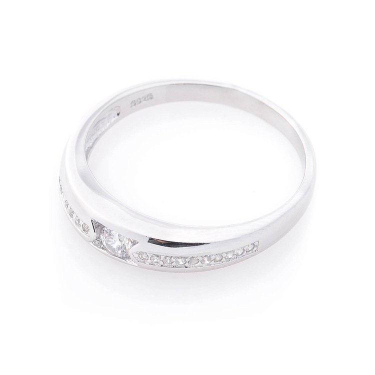 Серебряное кольцо с фианитами 112119 от ювелирного магазина Оникс - 1