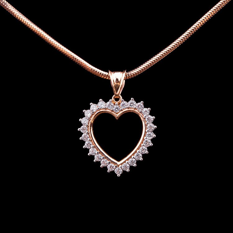 Золотая подвеска "Сердце" с фианитами п00809 от ювелирного магазина Оникс - 1