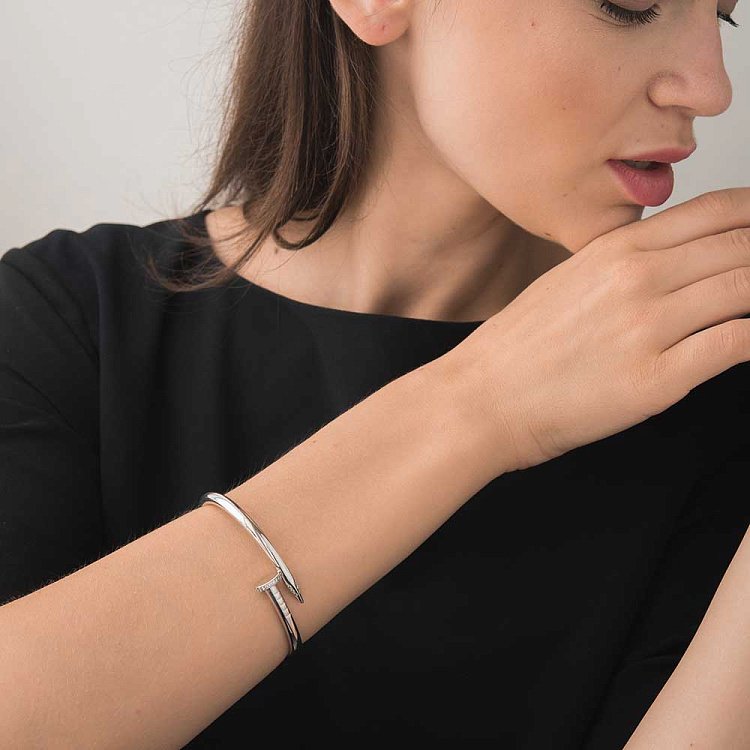 Золотий браслет "Цвях" з фіанітами б02242 від ювелірного магазину Онікс - 1