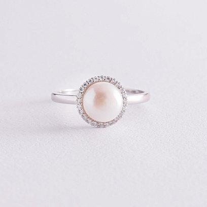 Серебряное кольцо с жемчугом и фианитами 1806/1р-PWT
