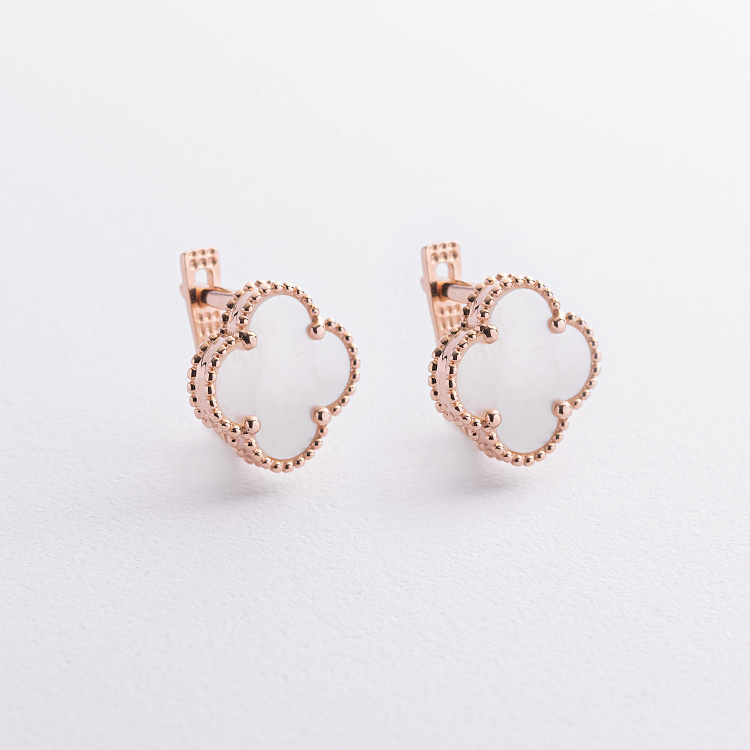 Золоті сережки "Конюшина" (перламутр) с09488 від ювелірного магазину Онікс