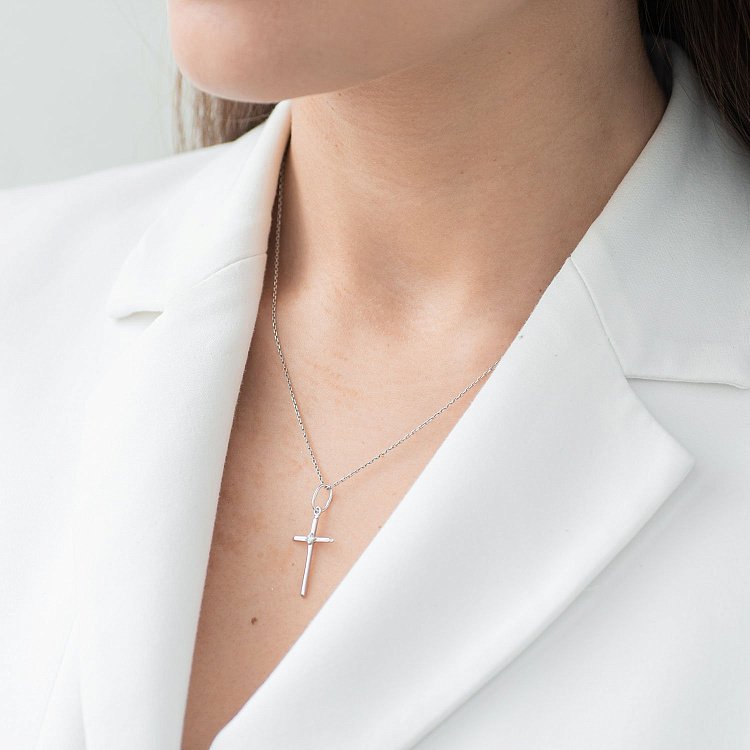 Золотой крестик с бриллиантом пб0016 от ювелирного магазина Оникс - 1