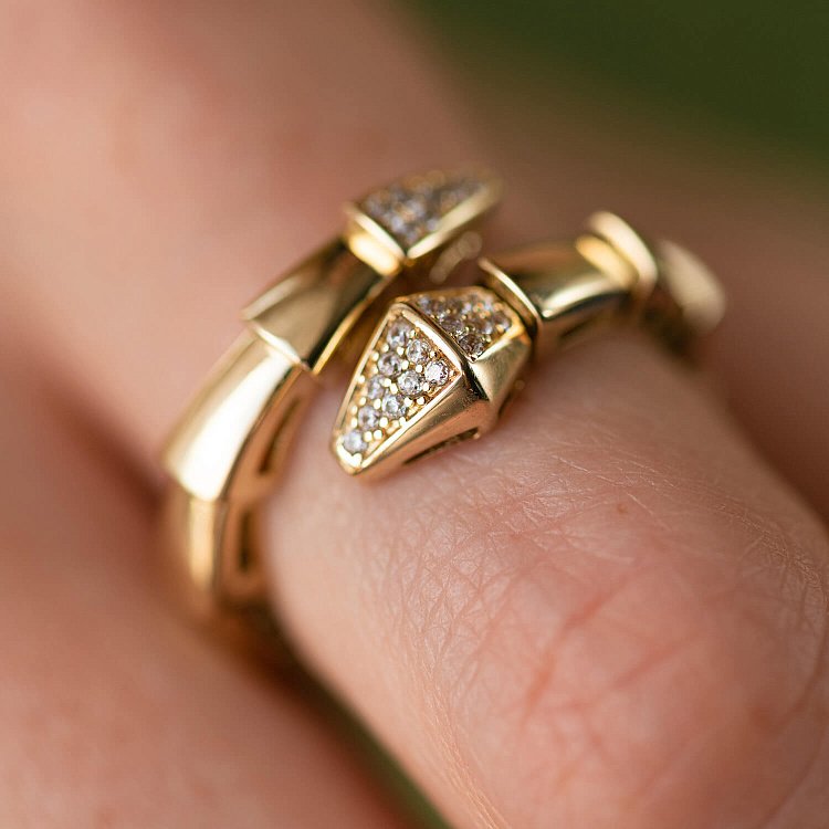 Каблучка "Змія" у жовтому золоті (фіаніти) к07482 від ювелірного магазину Онікс - 7