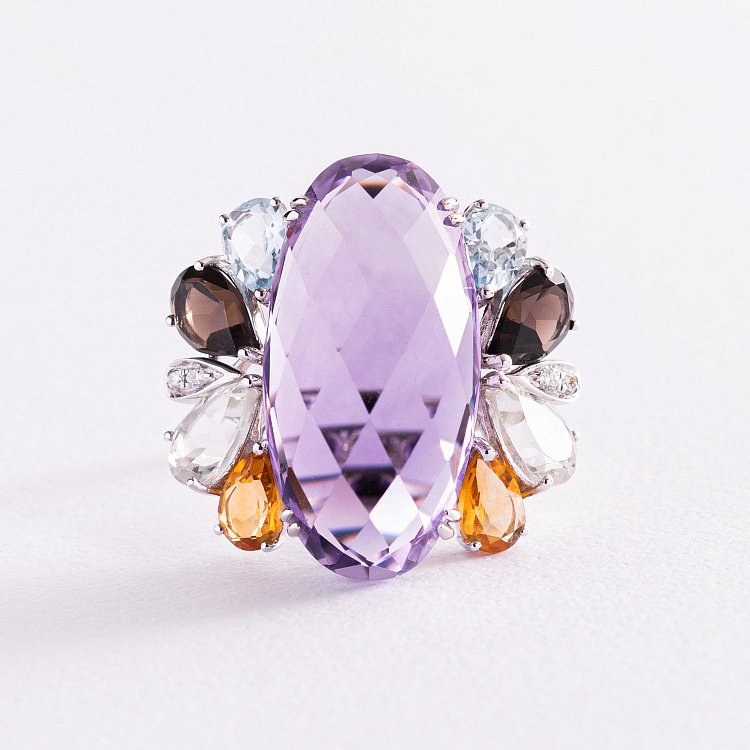 Золота каблучка (діаманти, топаз блакитний, цитрин, кварц димчастий, аметист зелений, аметист) к746A1 від ювелірного магазину Онікс