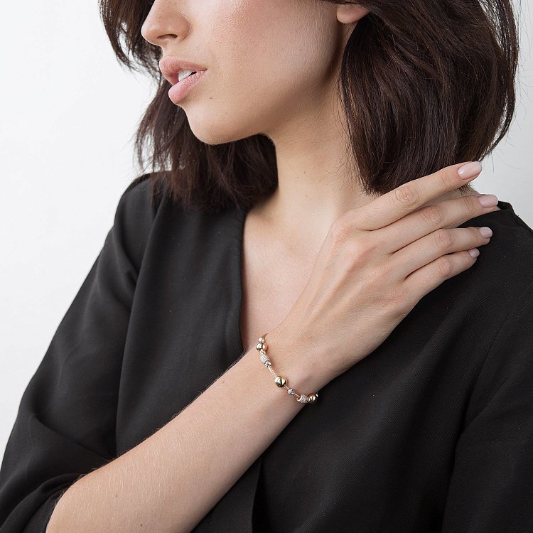 Золотой браслет с фианитами б02983 от ювелирного магазина Оникс - 1