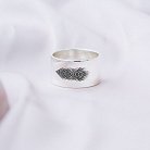 Серебряное кольцо с гравировкой "Перышко" 112143пер от ювелирного магазина Оникс - 4