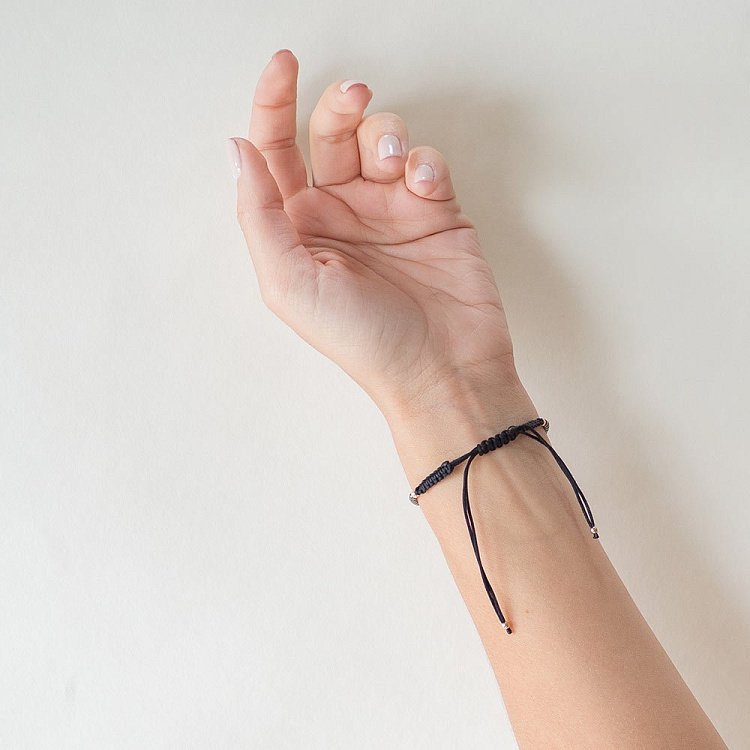 Золотой браслет "Шарики" с фианитами б02693 от ювелирного магазина Оникс - 2