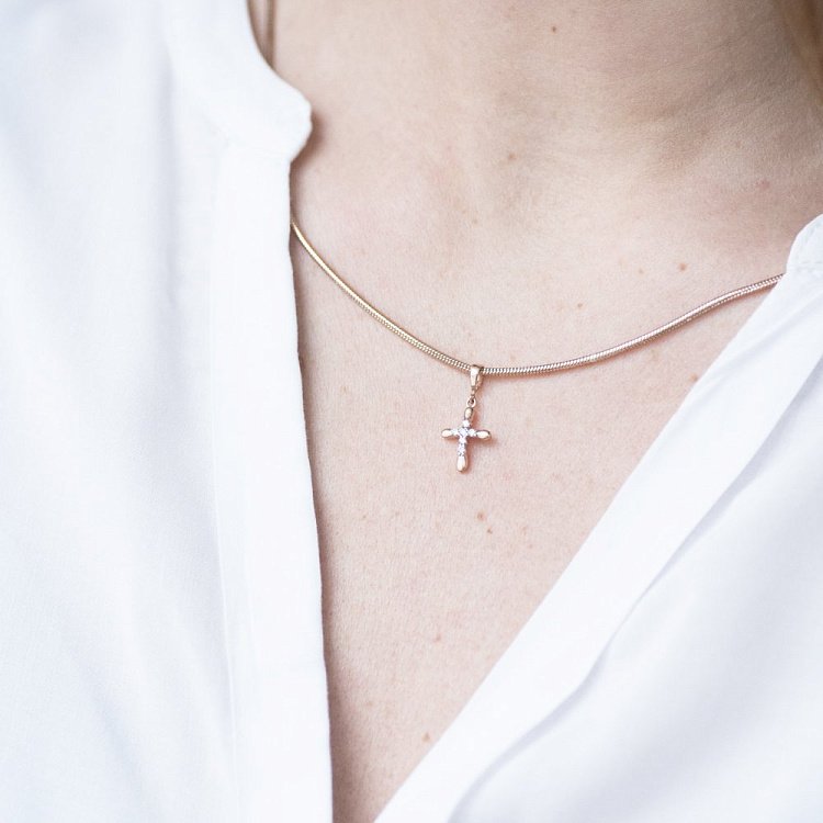 Золотой крестик с фианитами п02805 от ювелирного магазина Оникс - 2