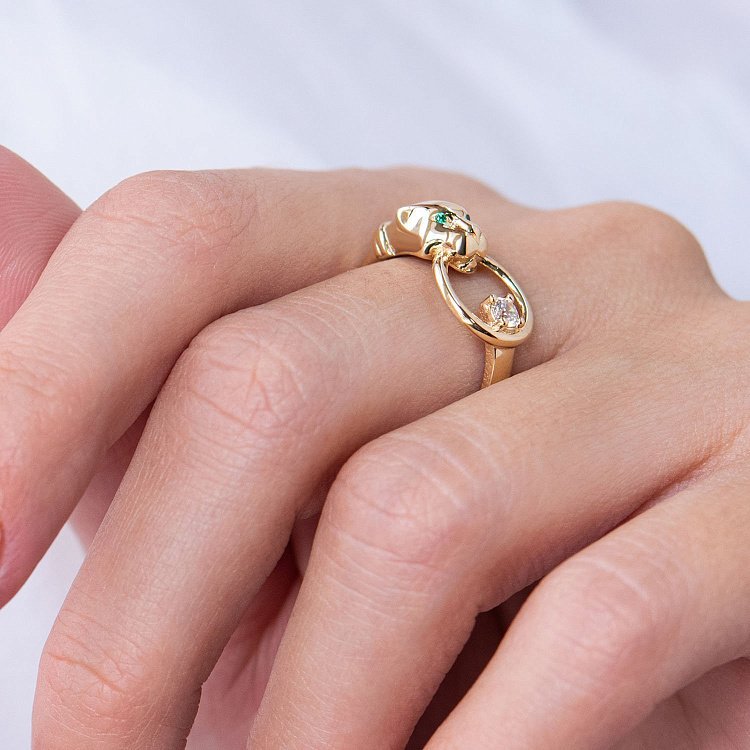 Каблучка "Пантера" в жовтому золоті (фіаніти) к06843 від ювелірного магазину Онікс - 1