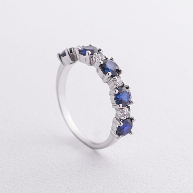 Серебряное кольцо с сапфирами и фианитами 1844/1p-HSPH от ювелирного магазина Оникс