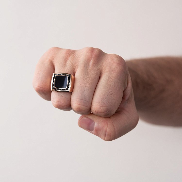 Золота печатка з оніксом і фіанітами к05918 від ювелірного магазину Онікс - 3