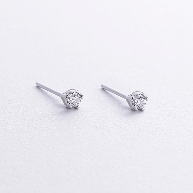 Срібні сережки - пусети (фіаніти) 121893 від ювелірного магазину Онікс