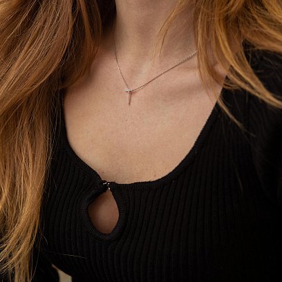 Золотое колье с буквой " Т " с бриллиантами 134021121 №3