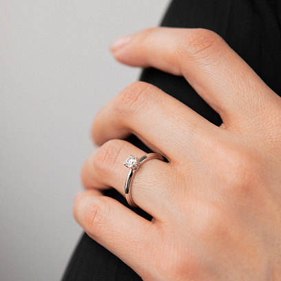 Помолвочное золотое кольцо с бриллиантом кб0698м №4