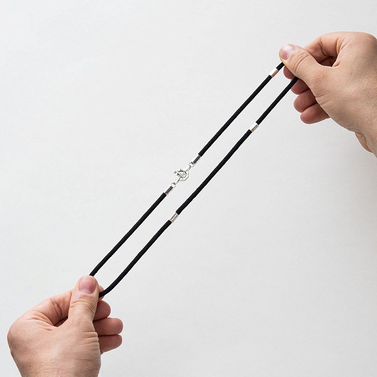 Шовковий шнурок зі срібною застібкою Ш0005-4в/д4 від ювелірного магазину Онікс - 1