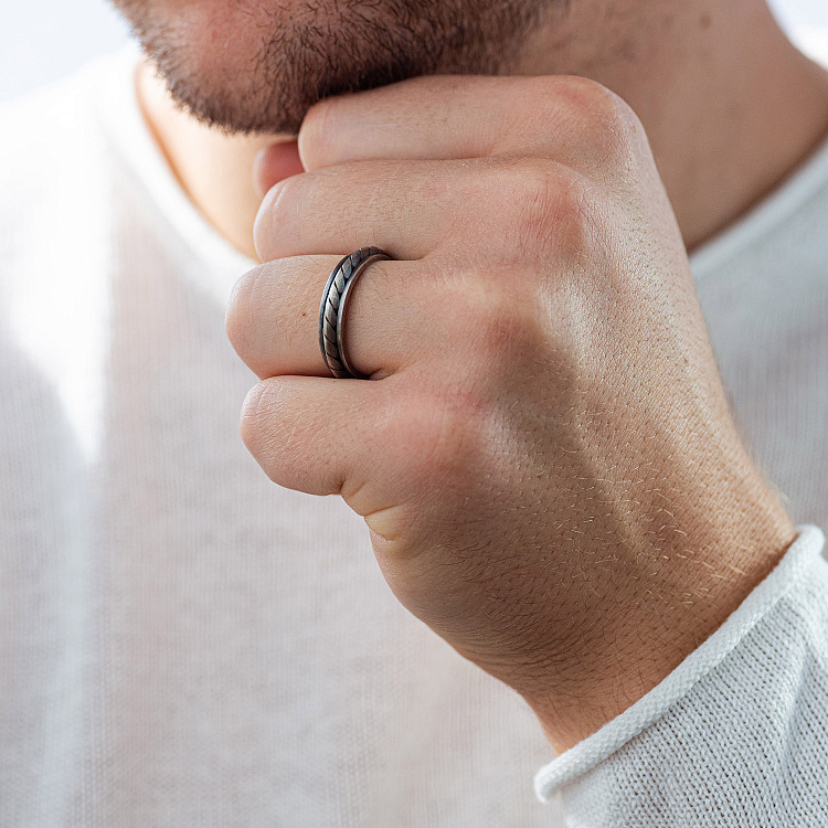 Чоловічий срібний перстень (чорніння) 1276 від ювелірного магазину Онікс - 1