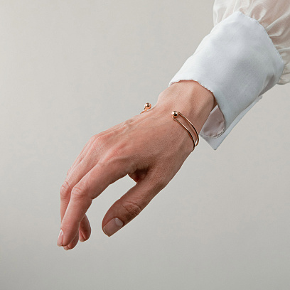 Жорсткий браслет "Marlene" з кульками (жовте золото) б05603 №2