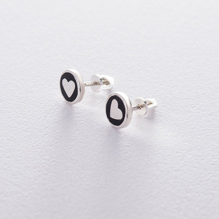 Срібні сережки-пусети "Сердечка" (емаль) 122545 від ювелірного магазину Онікс