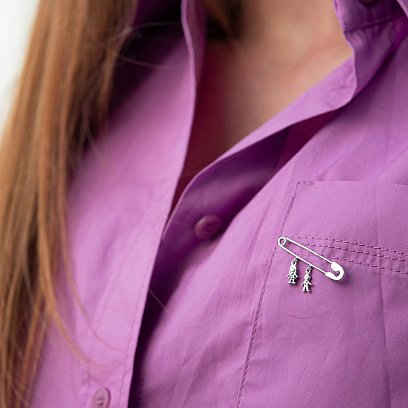 Золотая булавка "Мальчик и девочка" (фианиты) зак00324 №2