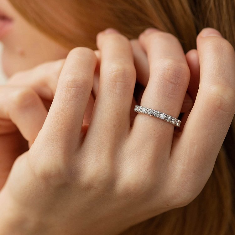 Каблучка з доріжкою діамантів (біле золото) 227701121 від ювелірного магазину Онікс - 3