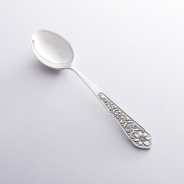 Чайная серебряная ложка 24035 Чайная серебряная ложка 24035 от ювелирного магазина Оникс