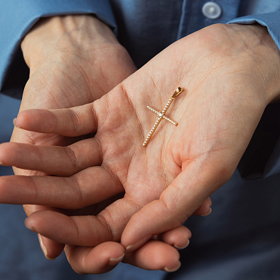 Хрестик у жовтому золоті (фіаніти) п04039 №2