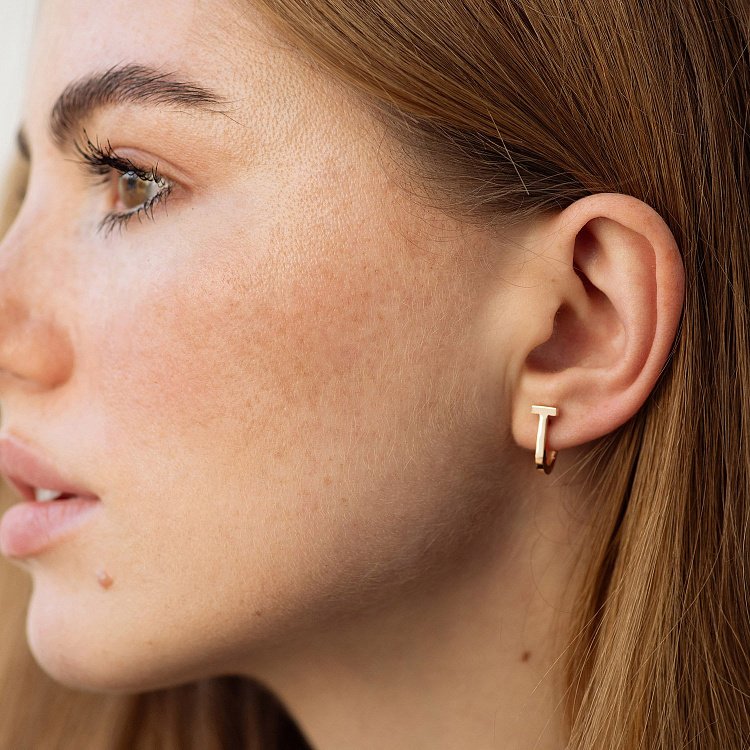 Сережки "Tina" у червоному золоті с08796 від ювелірного магазину Онікс - 1