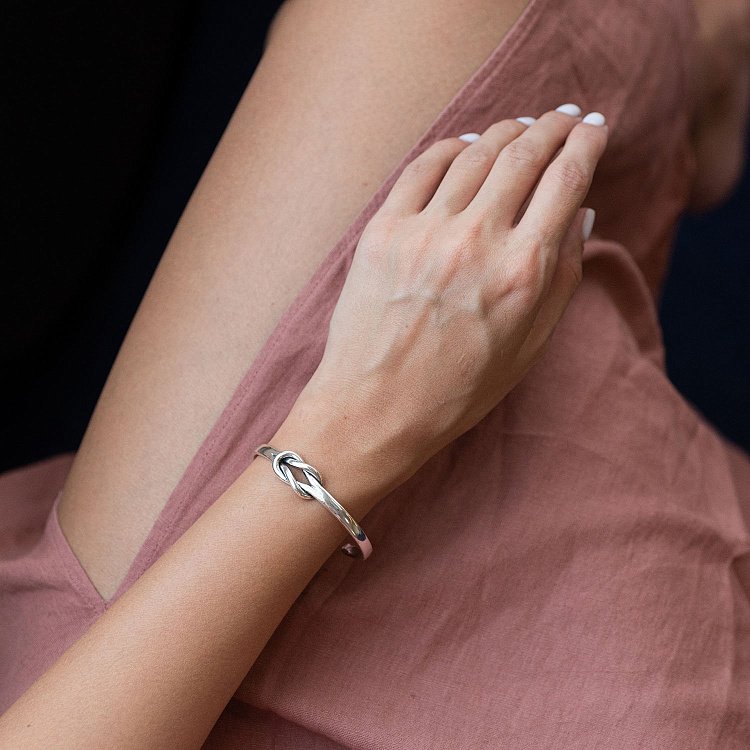 Серебряный браслет "Узел" 141329 от ювелирного магазина Оникс - 1