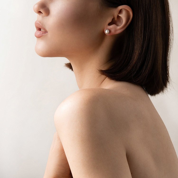 Срібні сережки - пусети з перлами 123066 - 3 Срібні сережки - пусети з перлами 123066 від ювелірного магазину Онікс - 3