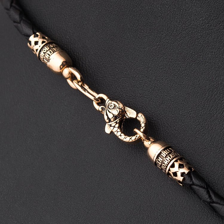 Шкіряний шнурок "Рибка" із золотою застібкою з молитвою (3 мм) кол00493 від ювелірного магазину Онікс - 3