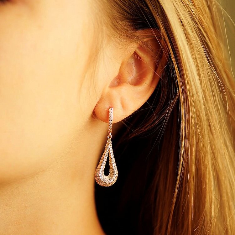 Серьги (фианиты) с01478 от ювелирного магазина Оникс