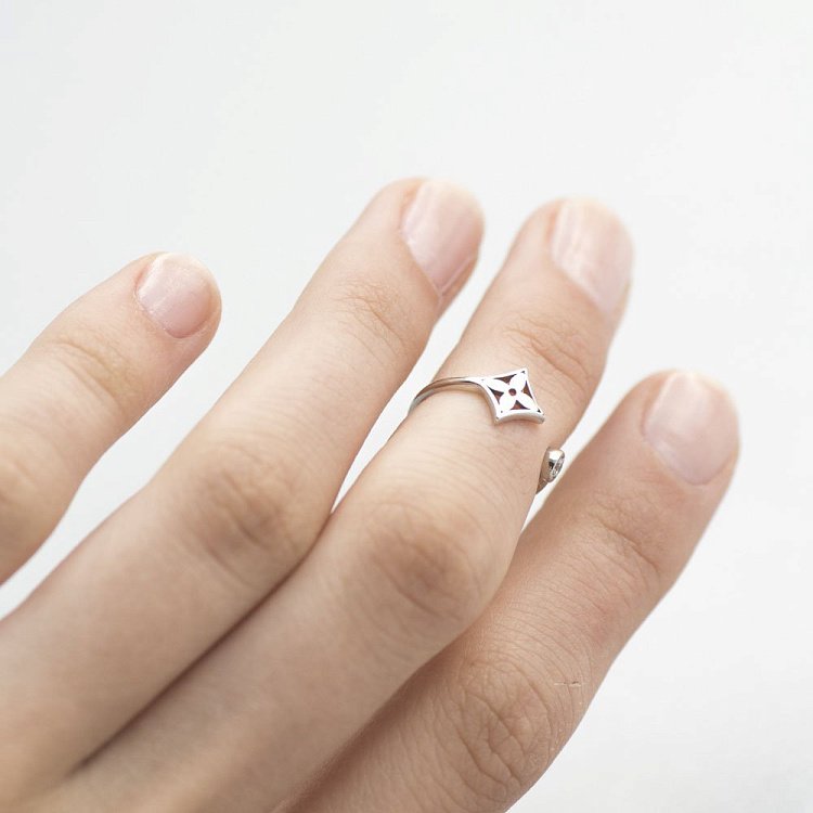 Золотое кольцо "Клевер" с фианитом на фалангу к232б от ювелирного магазина Оникс - 4