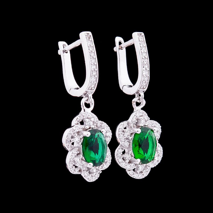 Серьги с синтетической шпинелью зеленого цвета с06 от ювелирного магазина Оникс