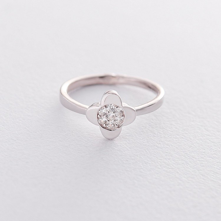 Срібна каблучка "Конюшина" 112220 від ювелірного магазину Онікс