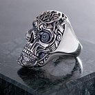 Серебряное мужское кольцо с черепом (чернение) 112190 от ювелирного магазина Оникс - 4