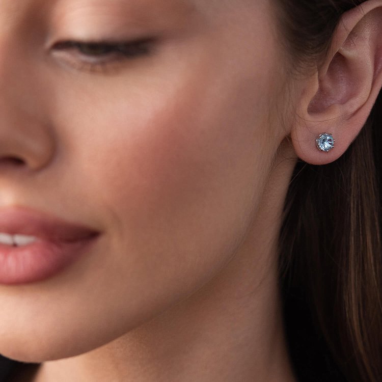 Золотые серьги-пусеты с голубым топазом с06403 от ювелирного магазина Оникс - 3