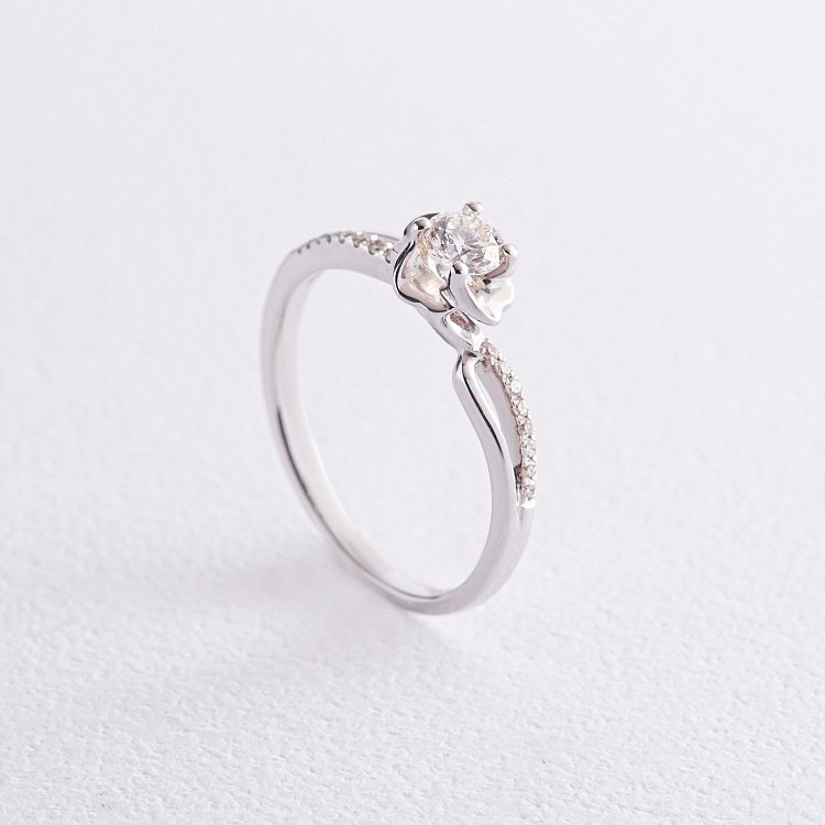 Кольцо "Цветочек" в белом золоте с бриллиантами кб0057cha от ювелирного магазина Оникс