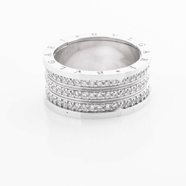 Золотое кольцо с фианитами к05233 от ювелирного магазина Оникс - 1