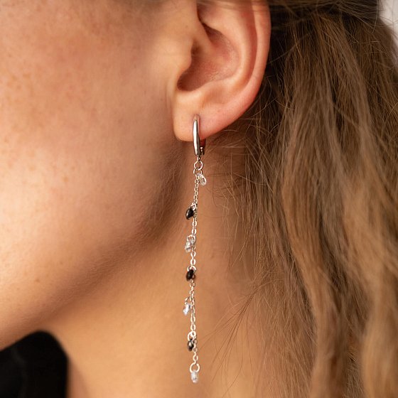 Серебряные серьги с черными и белыми фианитами 123286 №5